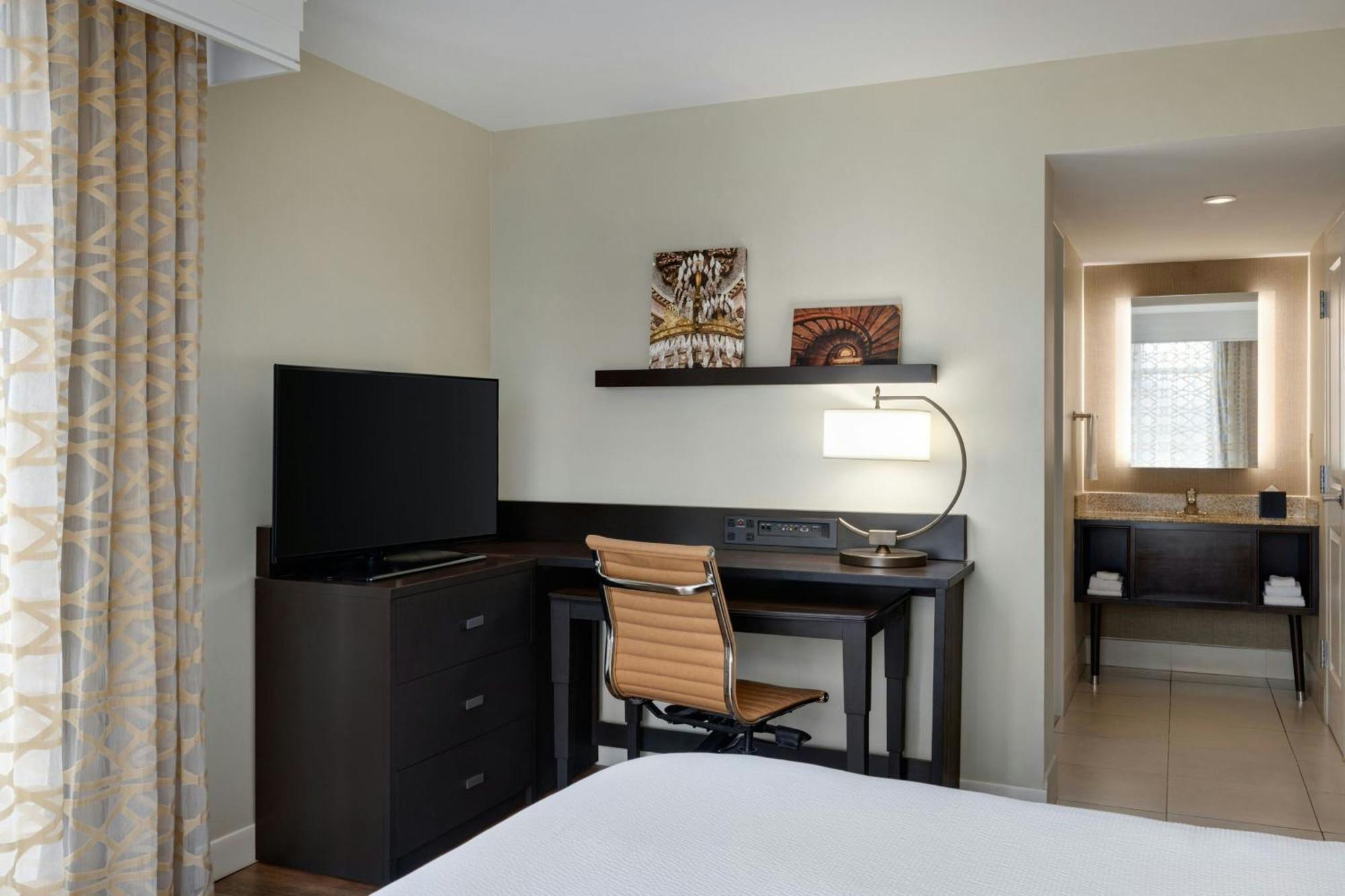Courtyard By Marriott Charleston Historic District Hotell Exteriör bild