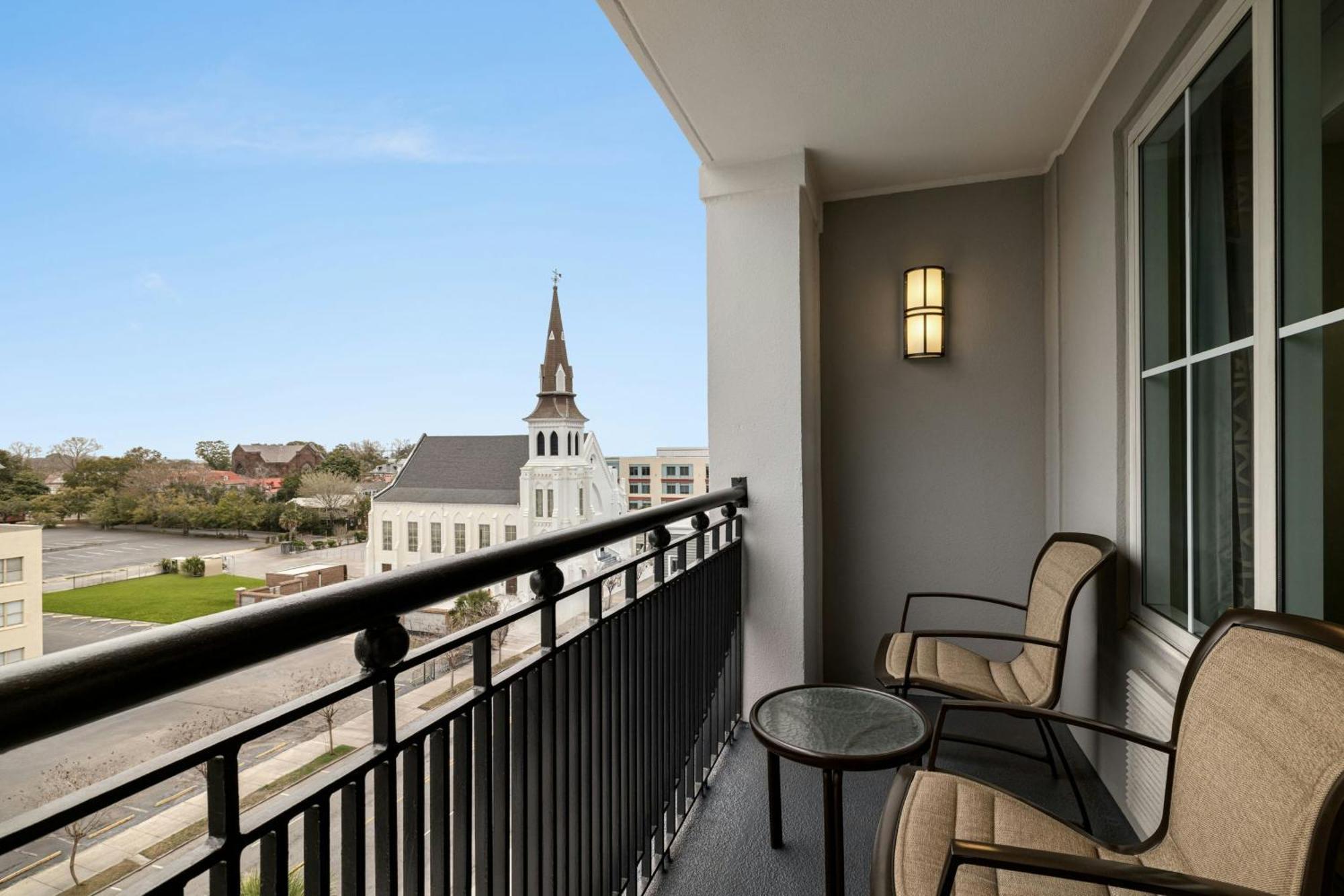 Courtyard By Marriott Charleston Historic District Hotell Exteriör bild