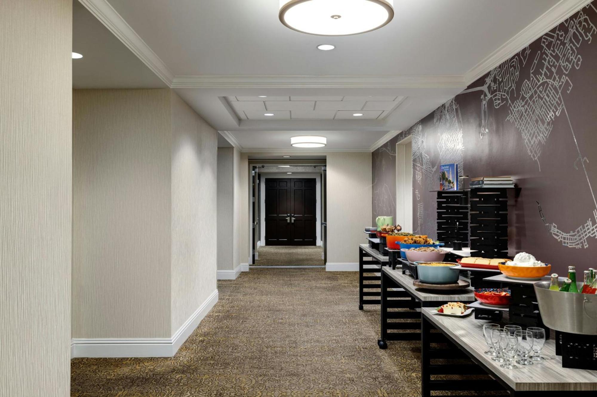Courtyard By Marriott Charleston Historic District Hotell Exteriör bild