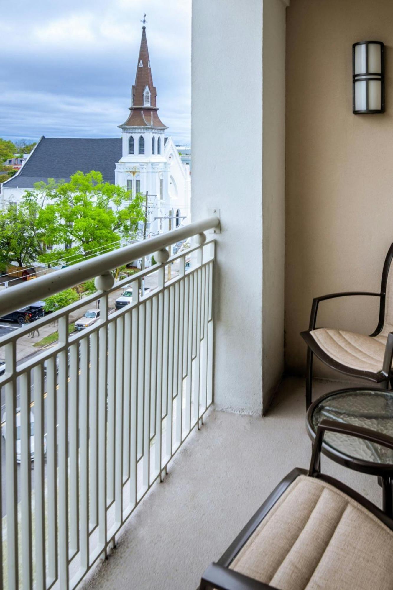 Courtyard By Marriott Charleston Historic District Hotell Exteriör bild